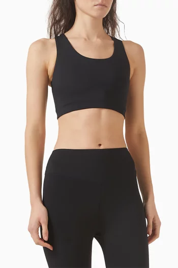 بلوزة ماري جوزيه قصيرة بنمط حمالة صدر