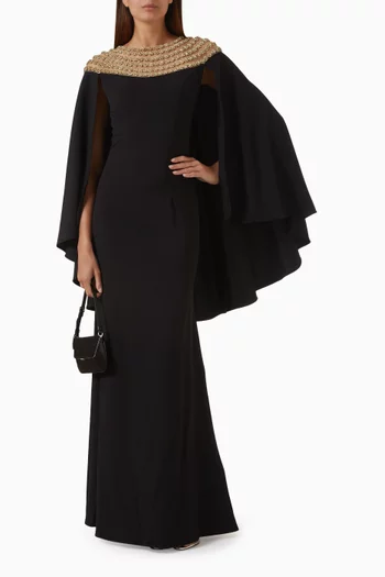 فستان بفتحة رقبة مطرزة كريب