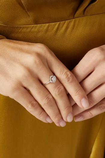Floral Diamond Ring in 18kt White Gold