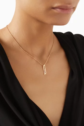 قلادة ألِف مرصعة بماسات بافيه ذهب عيار 18