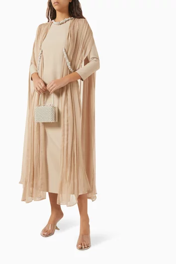 فستان بكاب وتطريزات شيفون وكريب