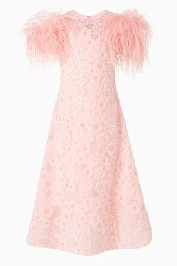 فستان طويل بزهور مطرزة