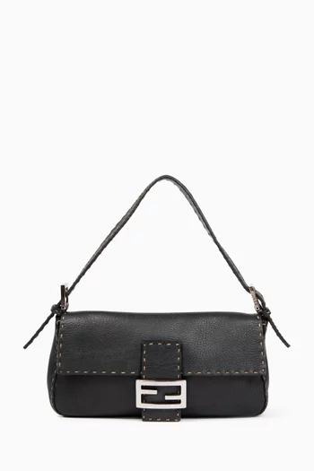 2000s Selleria Baguette Shoulder Bag in Leather