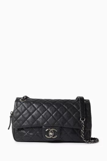 2010s Easy Flap Shoulder Bag in Caviar Leather