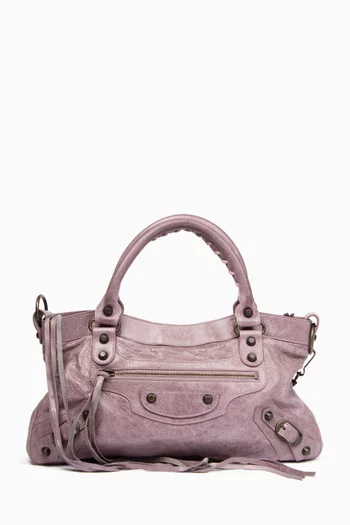 حقيبة كتف فيرست سيتي من الألفينيات جلد بتفاصيل ممزقة