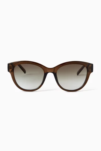 "With its up swept cat-eye silhouette and refined proportions,MAJESTIC offers a fresh take on a feminine classic":Brown    :One Size|219072551