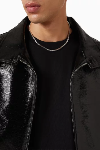 قلادة بسلسلة بحلقات مربعة فضة إسترلينية