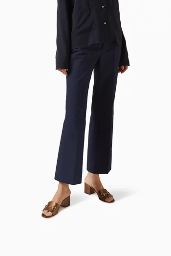 حذاء مفتوح من الخلف بحلية لجام الحصان وكعب 55 مم جلد لامع