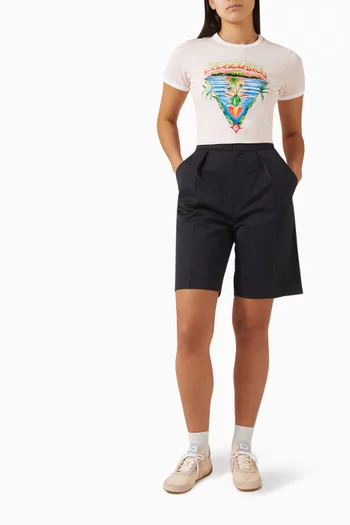 تي شيرت رينجر بقصة ضيقة وطبعة Innocence‏ بشكل مثلث