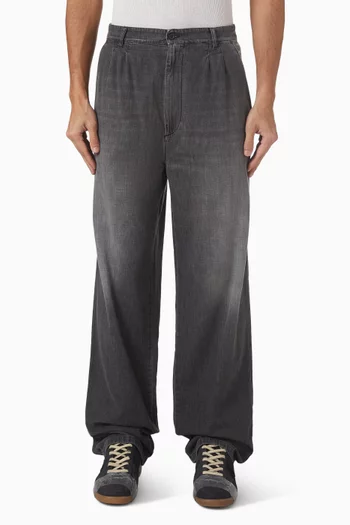 Straight-leg Jeans in Denim