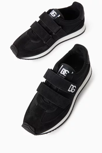 سنيكرز بشريط فيلكرو شمواه وقماش شبكي