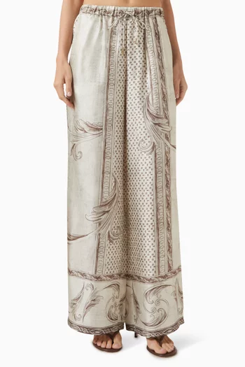 بنطال بقصة ساق واسعة مزين بنقشة