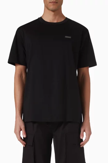 تي شيرت بقصة عادية جيرسيه حريري