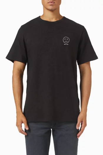 تي شيرت مطرز على شكل وجه عابس قطن