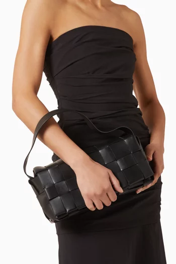 حقيبة يد ميني بتصميم مجدول جلد