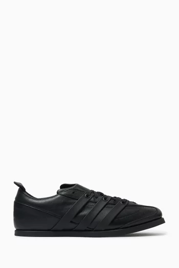 adidas gazelle silver green womens adidas Tyshawn Low Shoes
