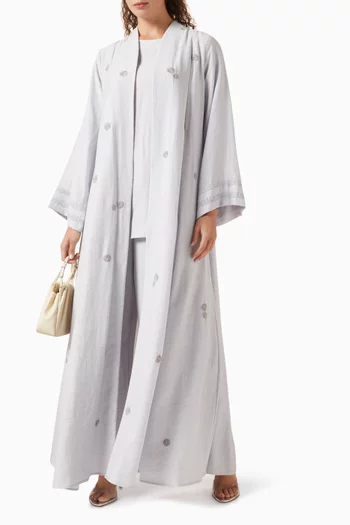 طقم عباية من أربع قطع