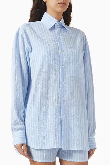 Classic Buttoned Shirt in Cotton