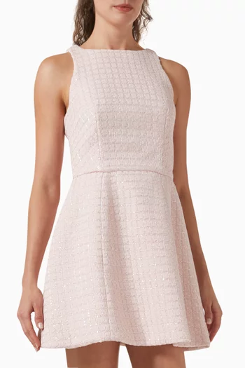 فستان ديميروز مطرز بالترتر تويد