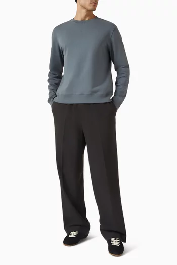 سويت شيرت بشعار الماركة قطن