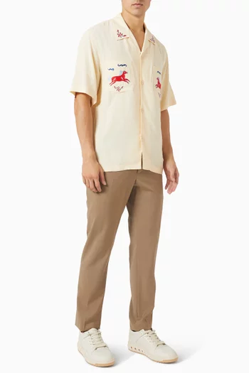 قميص مزين بحصان فيسكوز