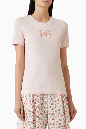 تي شيرت مطرز بشعار حرفي DG‏ قطن وجيرسيه