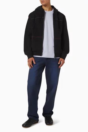 بنطال جينز بقصة فضفاضة دينم