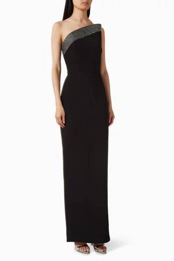 فستان سهرة مطرز بكتف مكشوف كريب