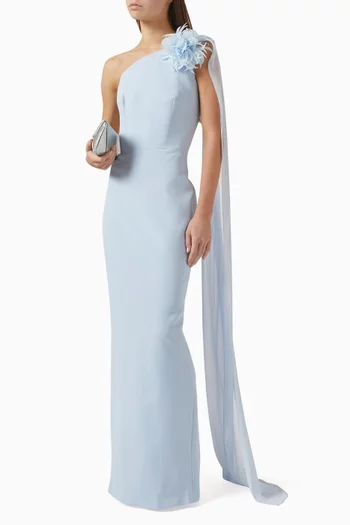 فستان سهرة بكتف مكشوف مزين بزهرة كريب