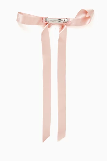 مشبك غريتا بتصميم عقدة حرير ستان