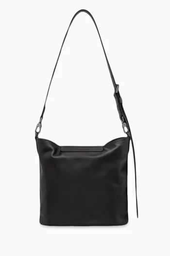 Medium Le Pliage Xtra Shoulder Bag in Leather