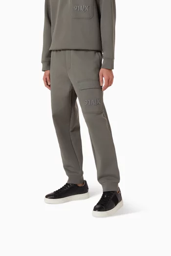 سنيكرز بشعار الماركة على الجانب جلد صناعي