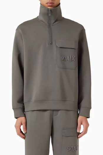 سويت شيرت بياقة عالية وسحّاب قصير