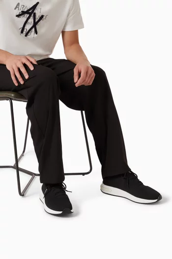 سنيكرز داسلدورف بشعار الماركة