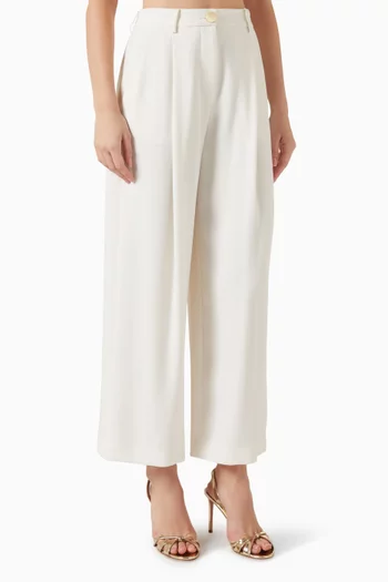 بنطال بطيات