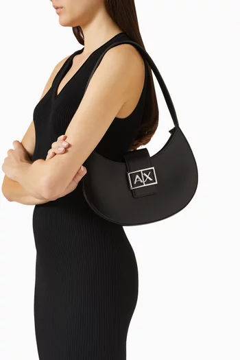 حقيبة كتف صغيرة بشعار الماركة