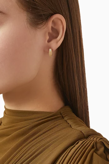 Belle Diamond Earrings in 18kt Yellow Gold