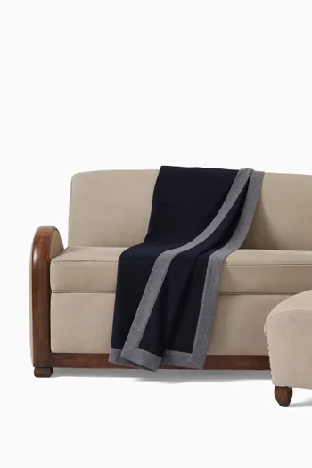Contrasting Border Throw in Cashmere