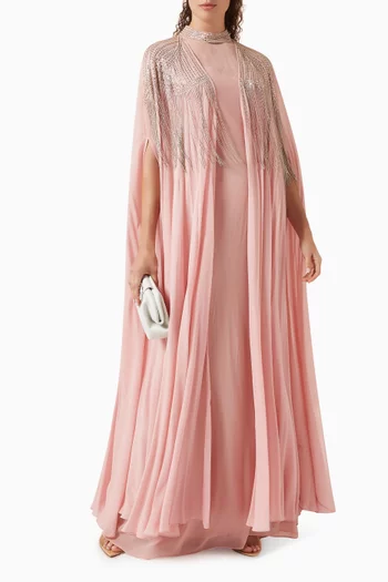 قفطان بكاب وشرّابات مطرزة بالخرز