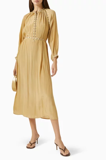 فستان متوسط الطول بحزام