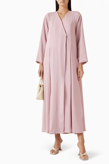 عباية بتصميم انسيابي كريب مغربي