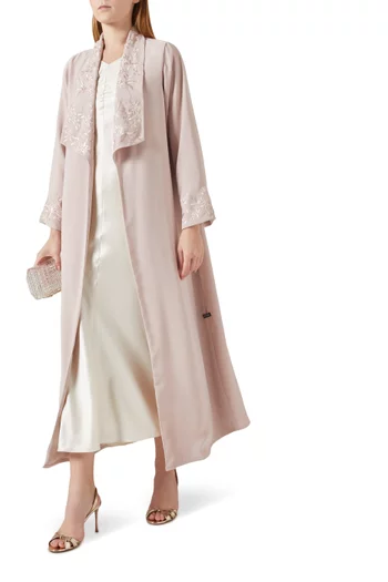 عباية مطرزة كريب إيطالي