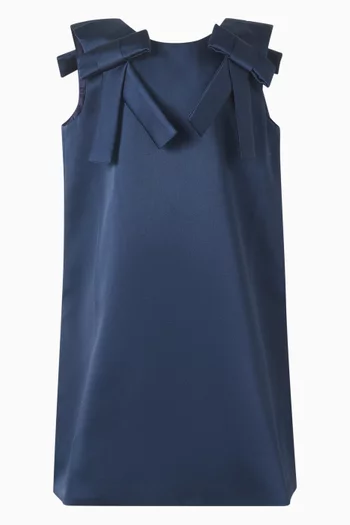 فستان قصير بعقدة باز