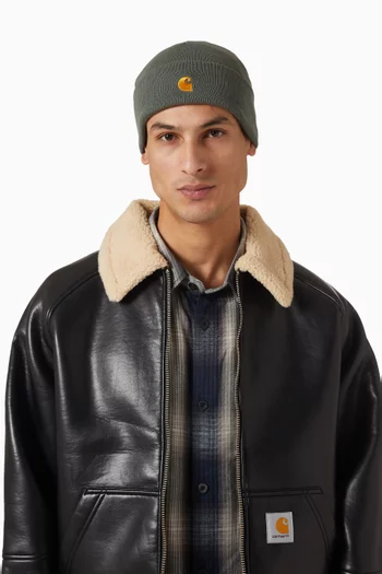 Chase Beanie in Acrylic-knit