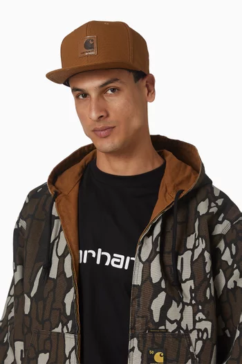 كاب بشعار الماركة قنب قطني