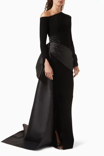 فستان سهرة مزين بفتحة وتطريزات