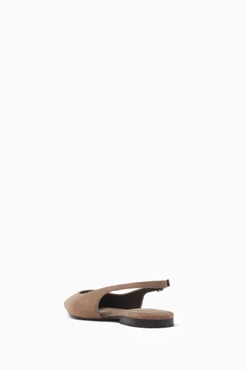 حذاء بسير خلفي وكعب مسطح شمواه