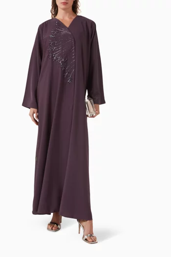 عباية مطرزة بالخرز