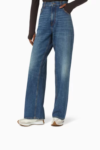 سنيكرز 327 جلد وشمواه