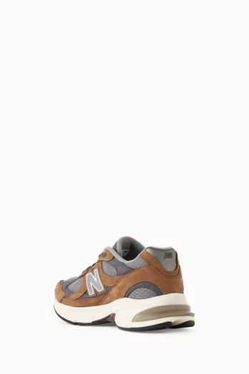 2010 Sneakers in Suede & Mesh